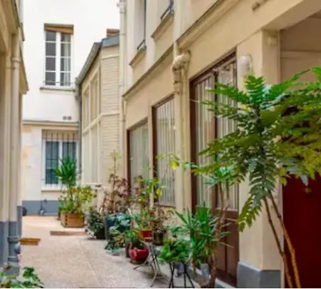Le Shade Of Grey - Cosy - By Mon Petit Fare * Parigi